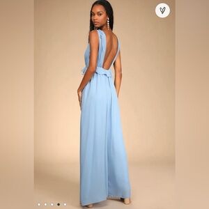NWT Lulu’s Embrace The Romance Jumpsuit Size Small Light Blue Backless Wide Leg